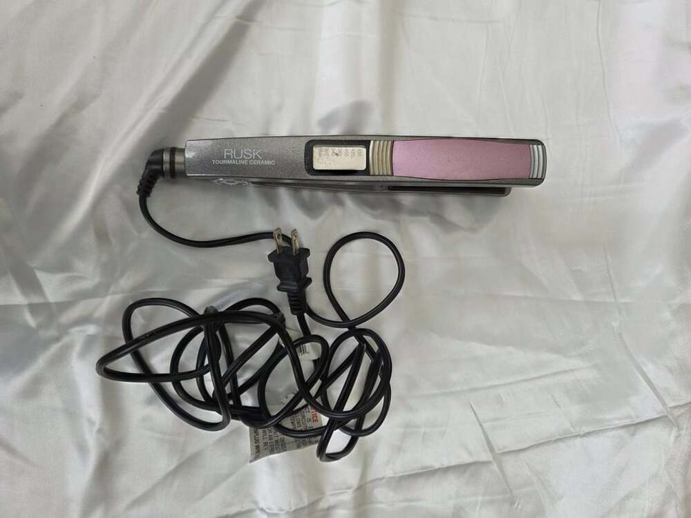 Rusk Tourmaline Ceramic Flat Iron Straightener Gray Pink One inch